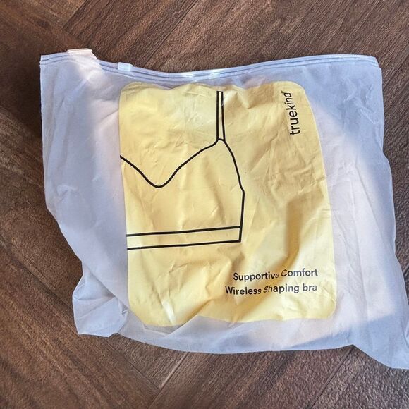 Truekind Supportive Comfort Wireless Shaping Bra 10210 NWT - Picture 5 of 9